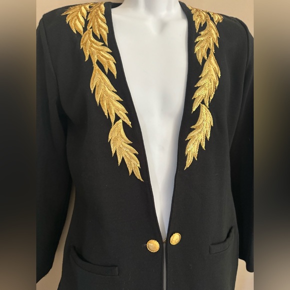 Outlander - Picture 5 of 5